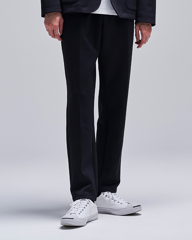H.I.P. by SOLIDO | LUX CARDBOARD KNIT SLIM FIT EASY TROUSERS