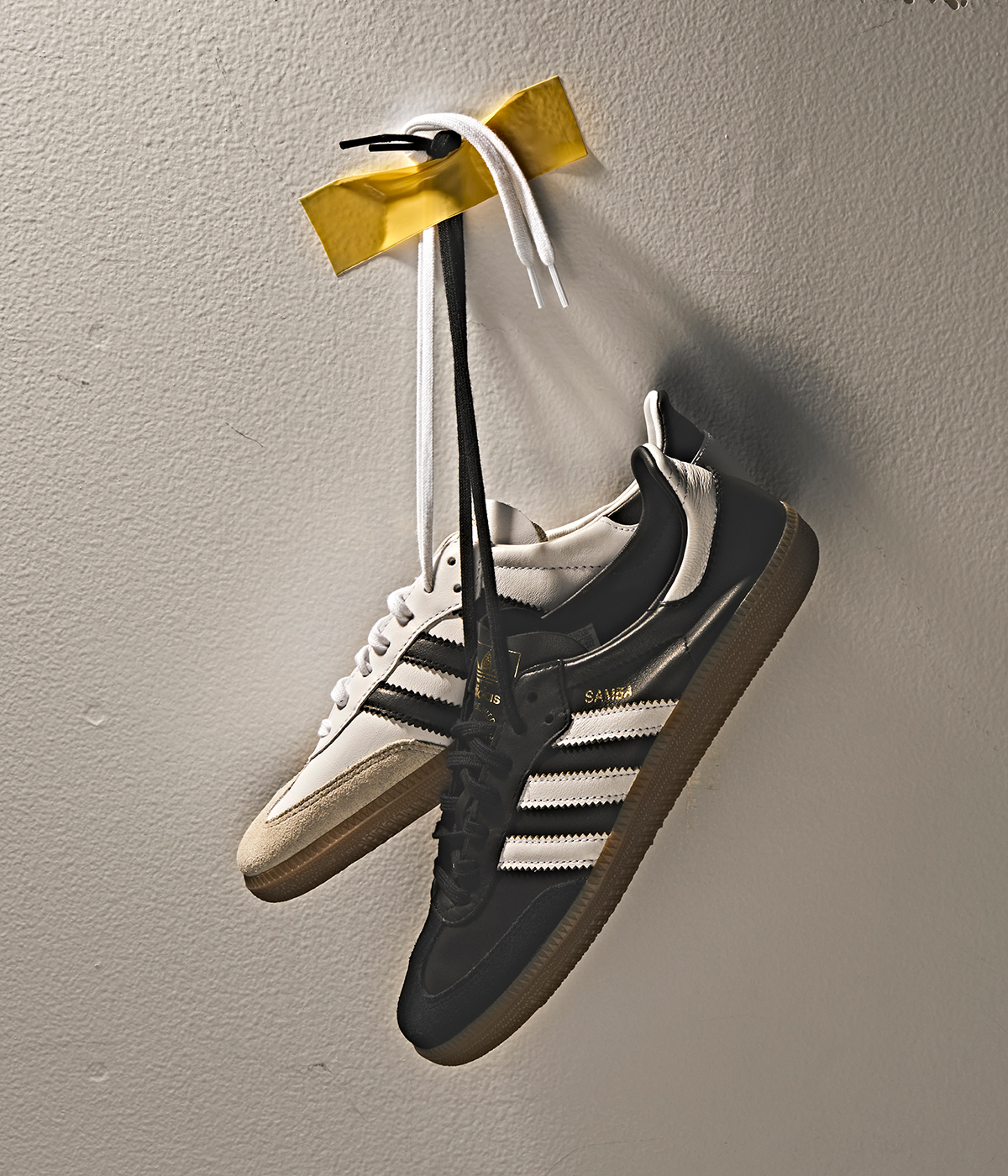 時代を超えたノスタルジックなデザインで存在感を高める adidas SAMBA