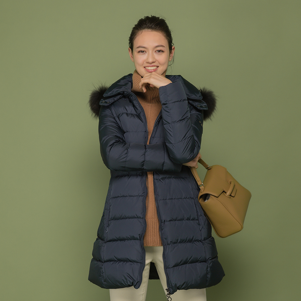 タトラス 19AW SARMA サルマ ポーランドラクーンファー ダウンコート