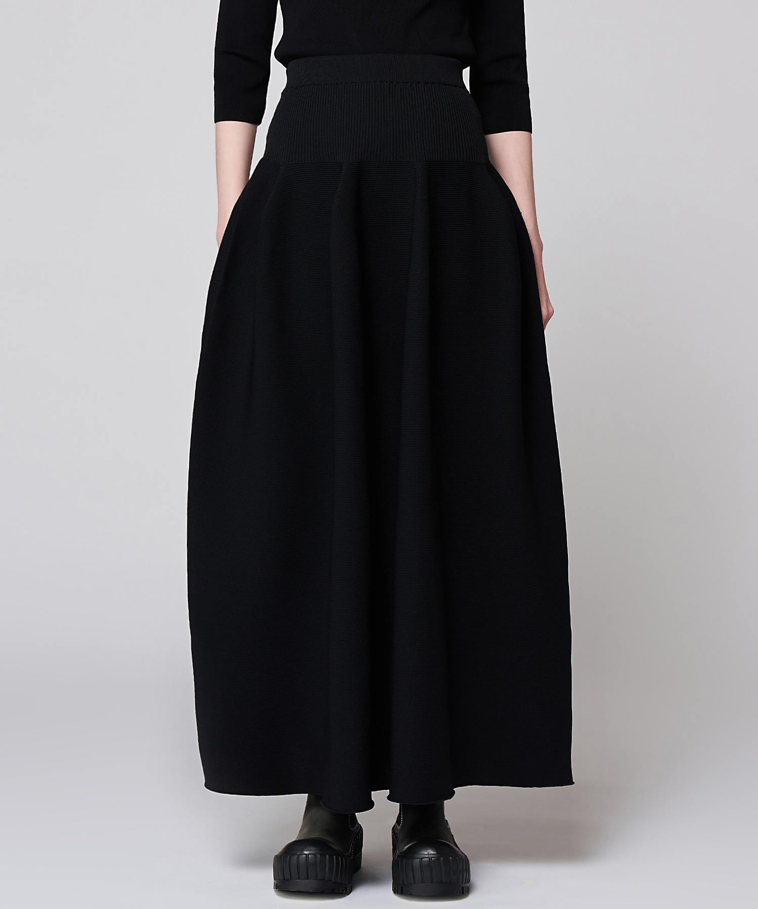 POTTERY SKIRT（CFCL）｜TATRAS CONCEPT STORE タトラス公式通販サイト 