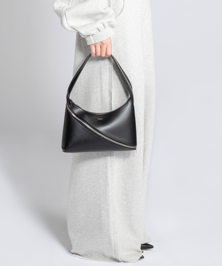 ZIP BAGUETTE BAG（COPERNI）｜TATRAS CONCEPT STORE タトラス公式通販