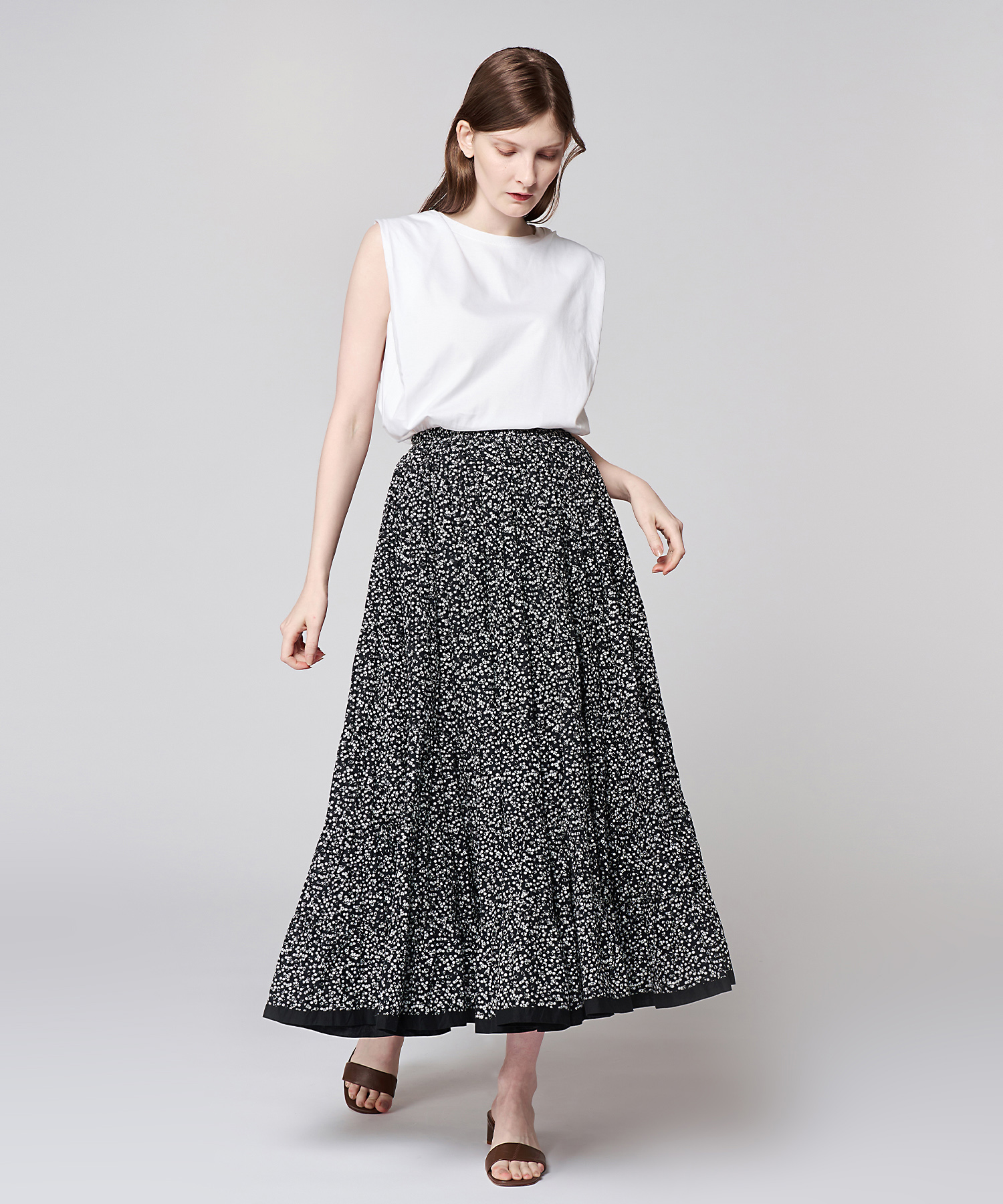 草原の虹のスカート Spring Berries（MARIHA）｜TATRAS CONCEPT STORE  