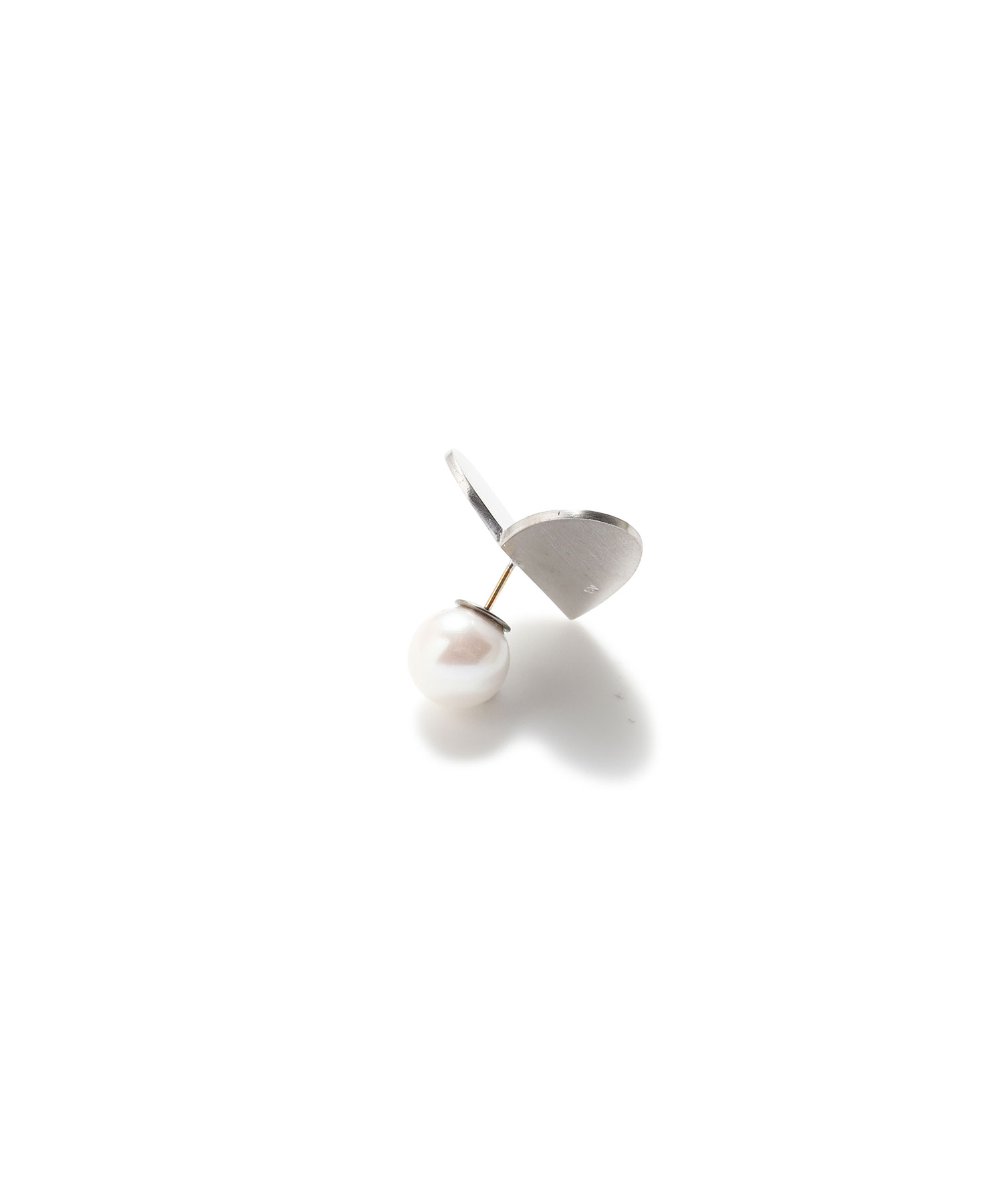 本店は LIDNM Llife PEBBLE PIERCE 美品 両耳 chokoberry.ru