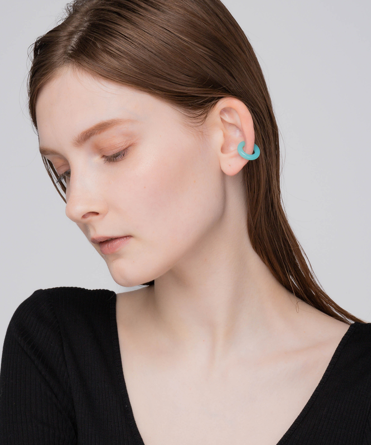 BOLD EAR CUFF SEMIPRECIOUS NO1 SMALL（SASKIA DIEZ）｜TATRAS