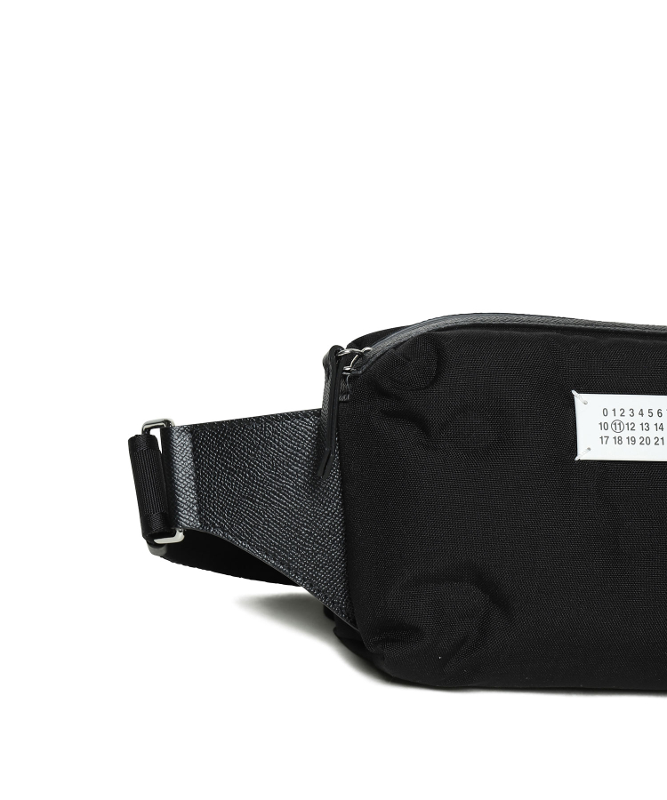 GLAM SLAM SPORT ON BODY BAG（Maison Margiela）｜TATRAS CONCEPT ...