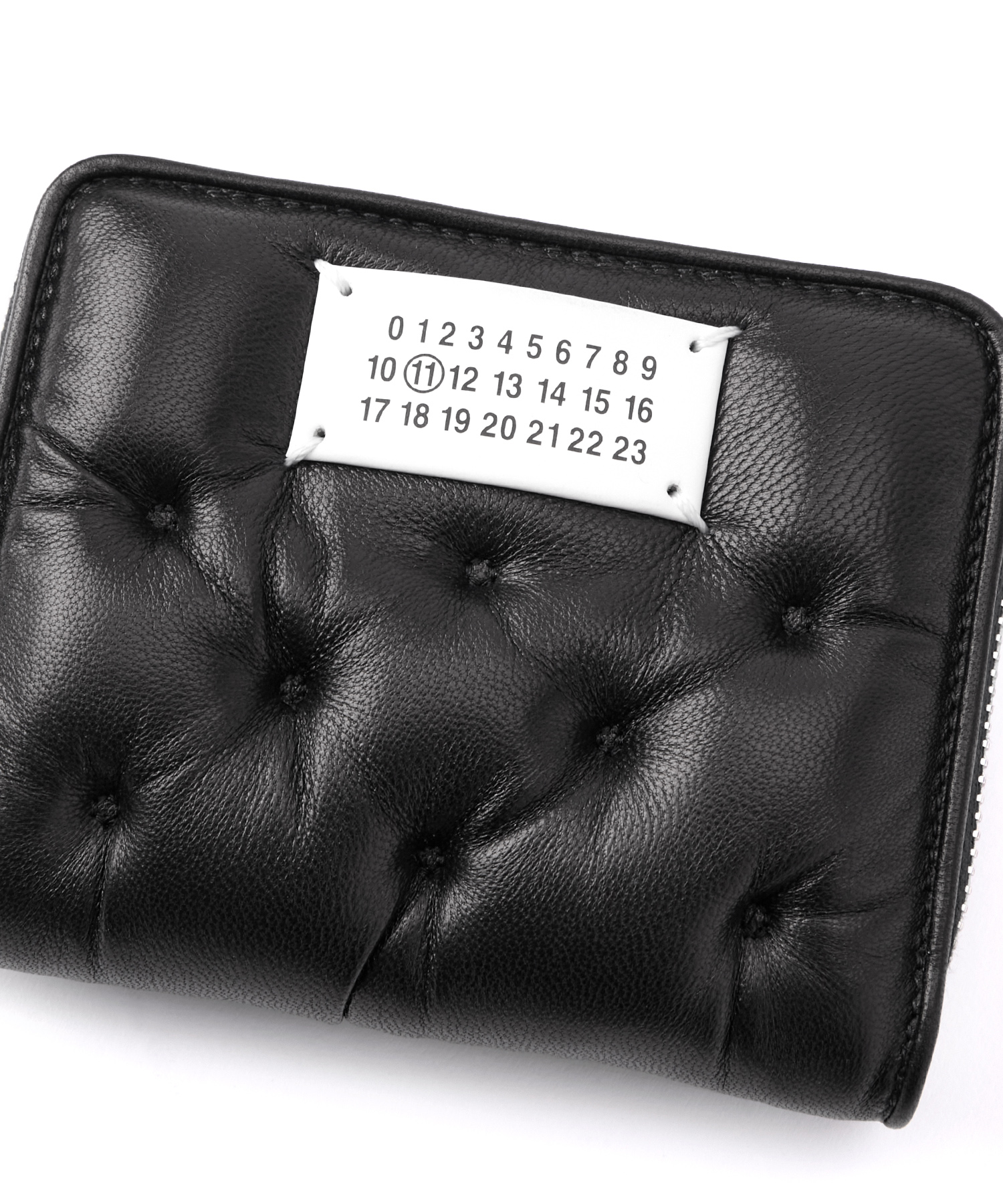 WALLET ZIP AROUND CONTINENTAL SMALL（Maison Margiela）｜TATRAS CONCEPT STORE  タトラス公式通販サイト